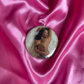 Lounge Pin